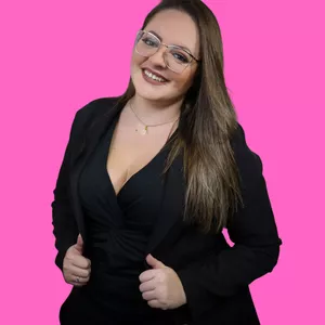 Sobrancelhas que transformam - Carol Galastri