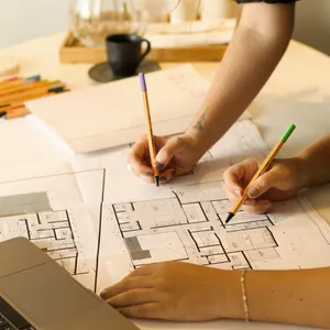 Imagem de capa para o Ebook MANUAL PRÁTICO: como desenvolver um projeto que funcione na obra.