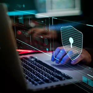 Imagem de capa para o Curso online Segurança de Redes