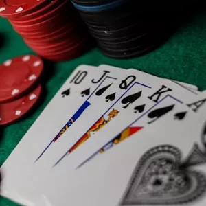 Imagem de capa para o Curso online Aprenda a Ganhar Dinheiro Jogando Poker