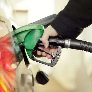 ECONOMIZANDO COMBUSTÍVEL COM CONHECIMENTO