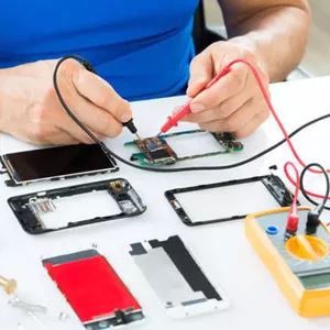 Imagem de capa para o Ebook Curso conpleto de assistência técnica de celulares vire um profissional 