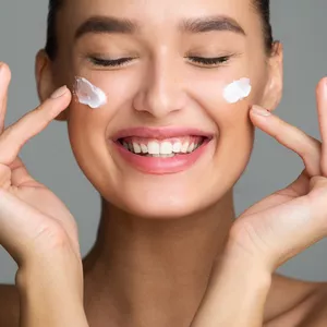 Imagem de capa para o Ebook Skincare - Como Cuidar da Sua Pele