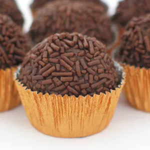 Imagem de capa para o Ebook curso para fazer brigadeiros perfeitos
