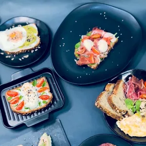 Imagem de capa para o Curso online 14 Manhãs Sem Rotina: Receitas Versáteis para Café da Manhã, Brunch e Lanche