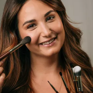 Imagem de capa para o Curso online Curso de Auto-Maquilhagem