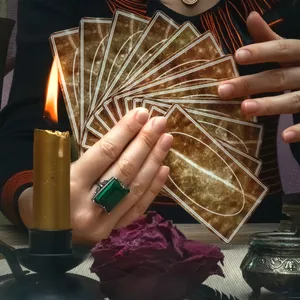 Imagem de Curso Básico de Baralho Cigano criado por Aline Silva na hotmart