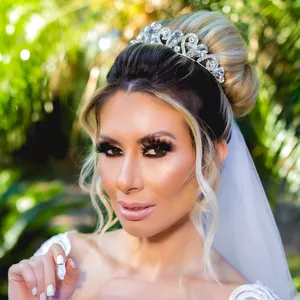 Imagem de capa para o Curso online For Bride Makeup
