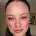 Rê Santana - Maquiadora e Designer de moda