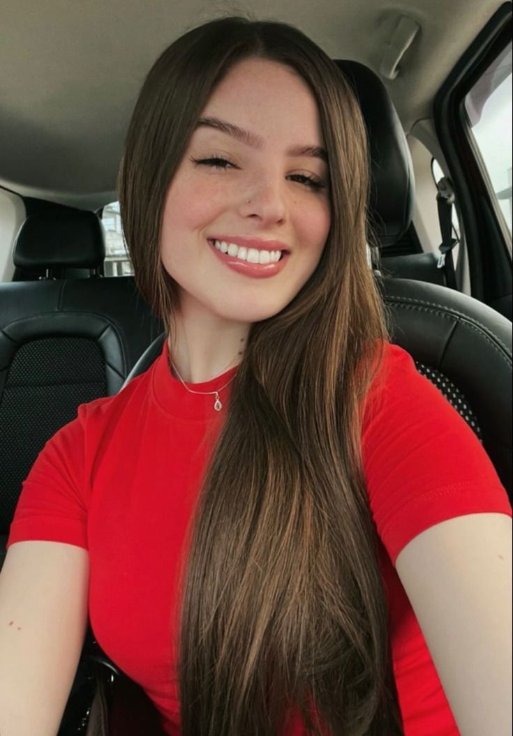 Laura Gómez, 28 años