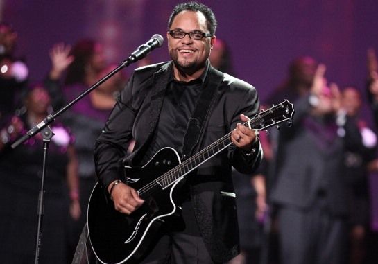 Imagem do curso MULTITRACK JESUS AT THE CENTER / ISRAEL HOUGHTON