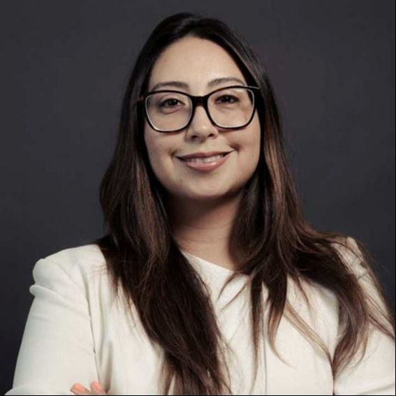 🔹María López – Jefa de Recursos Humanos