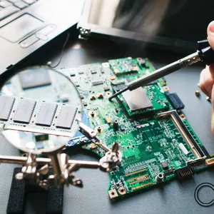 Imagem de capa para o Ebook Curso Completo de Manutençao de Notebook