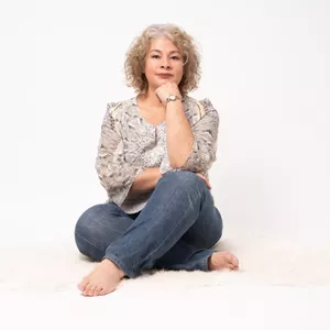 Imagen de portada para Curso online Mujer, Amor y Dinero