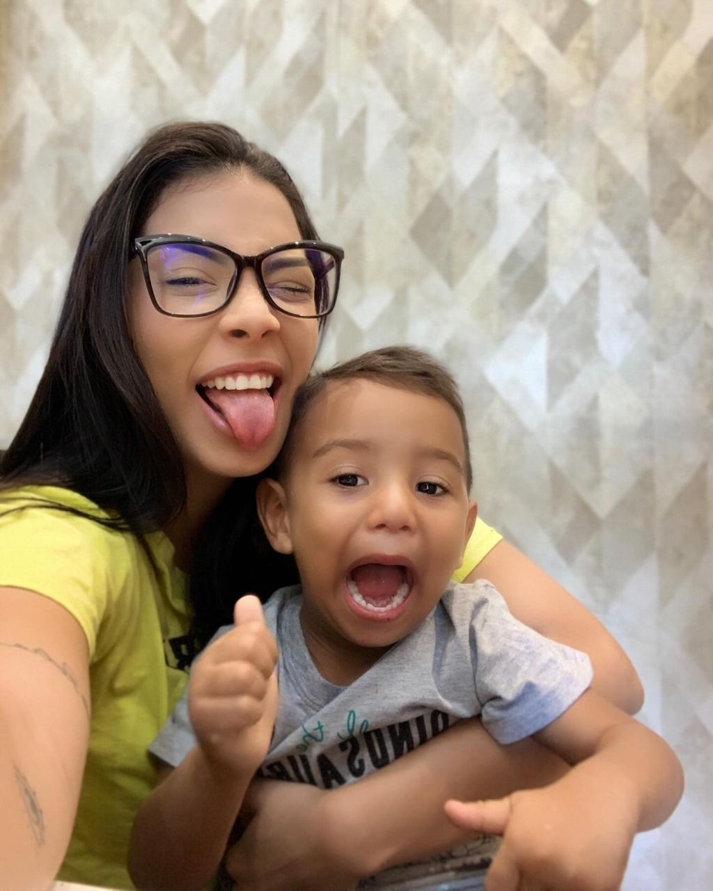 Marcela Pimenta - Mãe e Professora