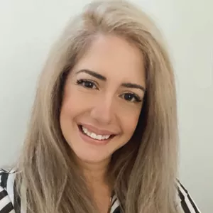 Imagem de capa para o Ebook SUPERE DEFINITIVAMENTE O FIM DO RELACIONAMENTO