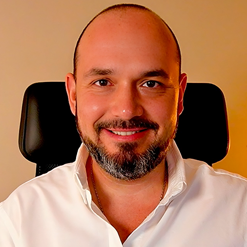 Javier Simó