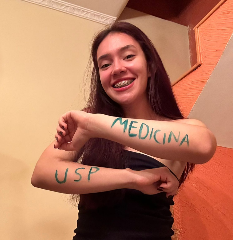 Bianca, MED-USP 2025