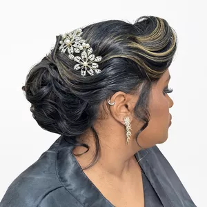 Imagem de capa para o Curso online COQUE TRANSIÇÃO CAPILAR