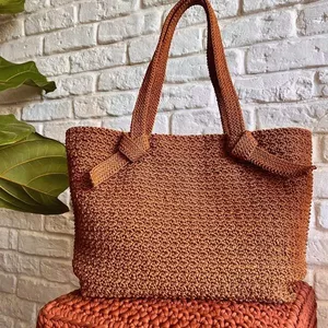 Imagem de capa para o Curso online Bolsa de crochê Cecília