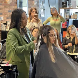 Imagen de portada para Curso online BRAZILIAN BALAYAGE - SEPTIEMBRE #1