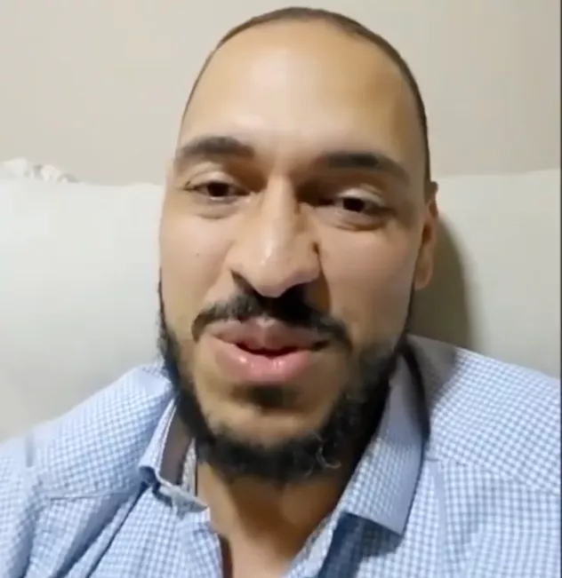Dr. Eliez