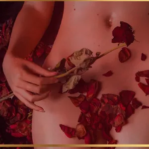 Imagen de portada para Curso online Masterclass: Descubre tu poder interior a través de la Ciclicidad Femenina