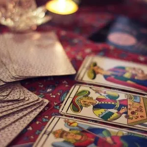 Imagem de capa para o Serviço online Consultas e Previsões Tarot Online