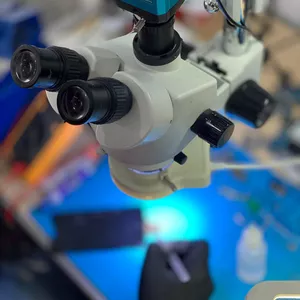 Imagem de capa para o Curso online Manutenção de celulares do zero até reparo em placas