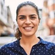 🔹Sandra López, Analista Senior.