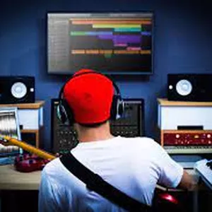 Imagen de portada para Curso online APRENDE  A GRABAR TU MUSICA COMO PRO.