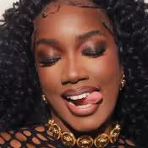 Imagem de capa para o Curso online Maquiagem e música pra vida (Produto Teste)