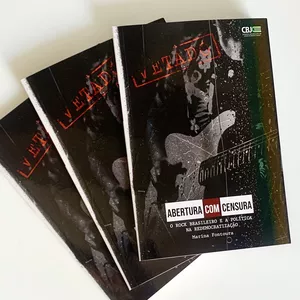 Imagem de capa para o Ebook Abertura com Censura: O rock brasileiro e a política na redemocratização