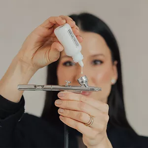 Imagem de capa para o Curso online AirBrush de Valor