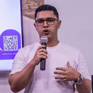 Imagem de capa para o Serviço online Consultoria em Power Platform/Microsoft 365 com Renato Romão