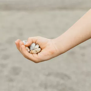 Imagem de capa para o Curso online Generosidade: Fazer o bem para sentir-se bem?