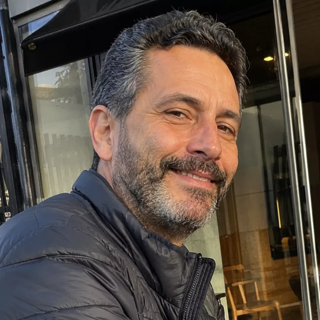 Eduardo Martins