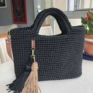 Imagem de capa para o Ebook Bolsa Pasta em Crochê