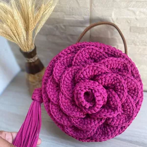 Imagem de capa para o Curso online Bolsa de Flor Rosalina