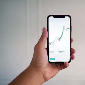 Imagen de portada para Curso online Aprende a generar ingresos con inversiones mínimas