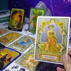 Image de couverture pour le Cours en ligne Explorez Votre Destin avec le Medium Amour Gratuit en Ligne 🌟