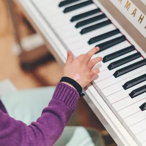 Imagem de capa para o Curso online Estratégias de aula de música online para crianças 