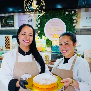 Imagen de portada para Curso online "Curso Completo: Torta Artesanal de Zanahoria desde Cero"