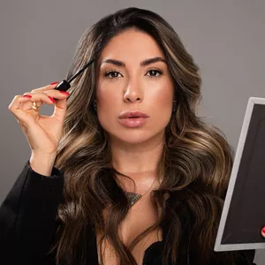 Imagem de capa para o Curso online Hayana Mimura - Peles ultra resistentes