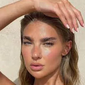 Imagem de capa para o Ebook GLOW UP RÁPIDO E PRÁTICO 