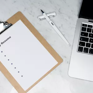 Imagem de capa para o Ebook Modelo currículo profissional