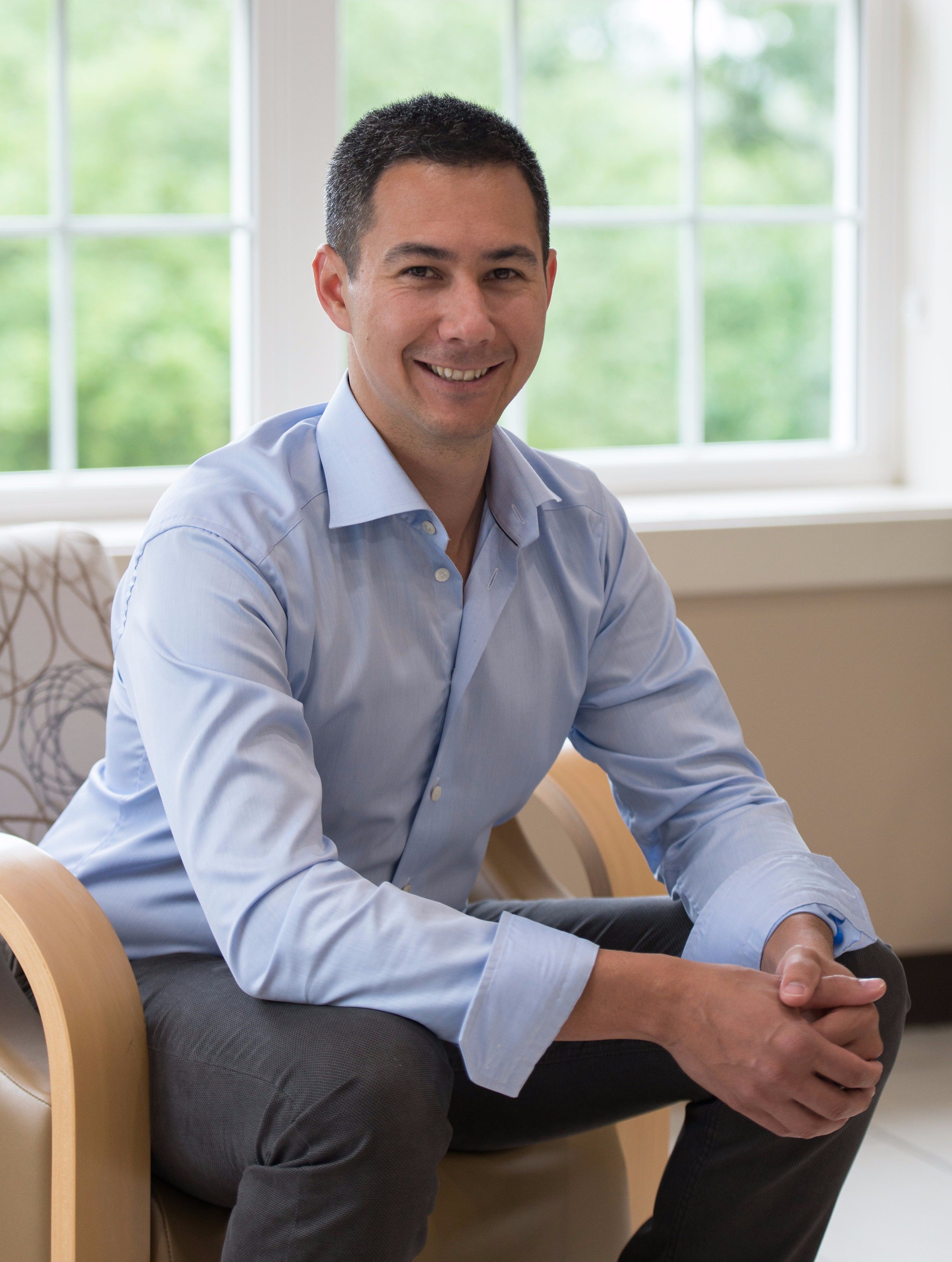 Dr. Ben Connolly
