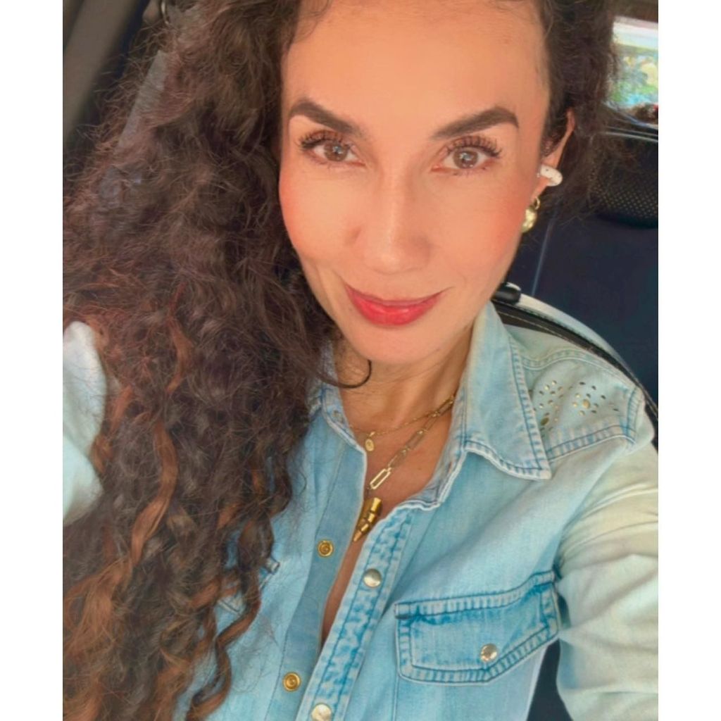Carolina R.
