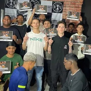 Imagem de capa para o Curso online barbeiro especialista 