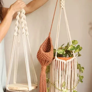 Imagem de capa para o Curso online Curso Suportes de Planta de Macramê